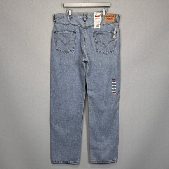 Levis 550 Jeans Mens 40x34 Blue Relaxed Fit Tapered Leg Light Wash Cotton Denim - Picture 1 of 12